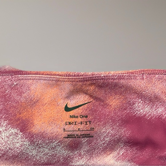 NWT Nike One Dri Fit Women’s Leggings High Rise Gentle Support 7/8 Length-Pink - Picture 7 of 10